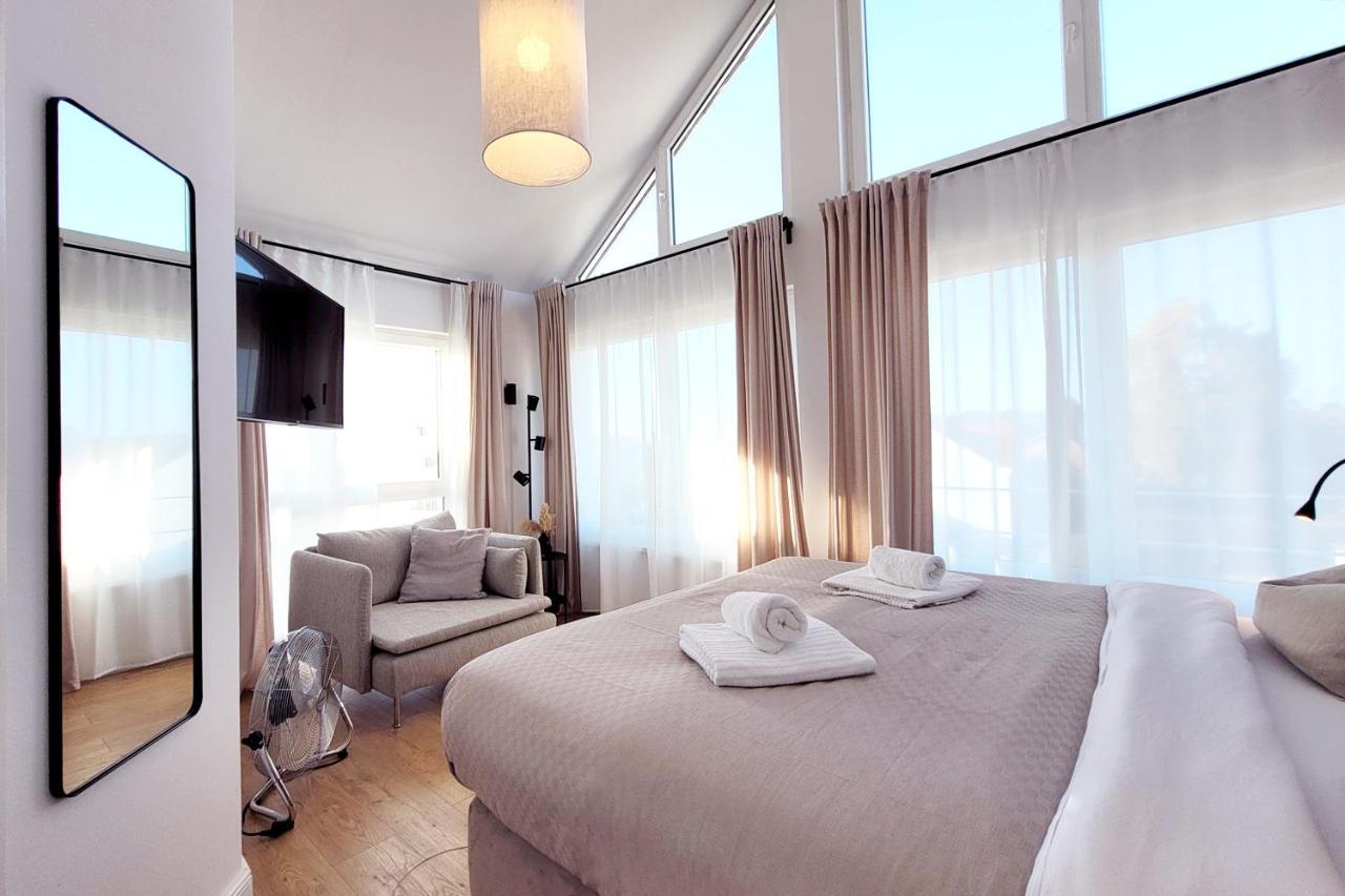 Grosse Penthouse Ferienwohnung Mit Meerblick, Sonnenterrasse & Luxusbad Von "Momentic" เซียร์คสดอร์ฟ ภายนอก รูปภาพ